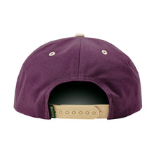 Load image into Gallery viewer, Casquette Magenta Odyssey Snapback
