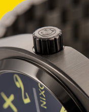 Charger l&#39;image dans la galerie, Montre Nixon x Nirvana Time Teller
